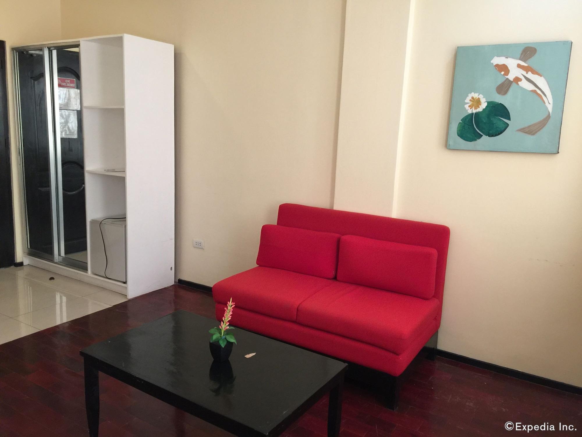 Arabelle Suites Tagbilaran City Bagian luar foto