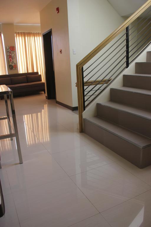 Arabelle Suites Tagbilaran City Bagian luar foto