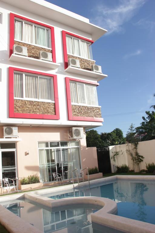 Arabelle Suites Tagbilaran City Bagian luar foto