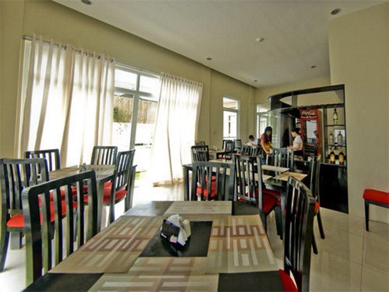 Arabelle Suites Tagbilaran City Bagian luar foto