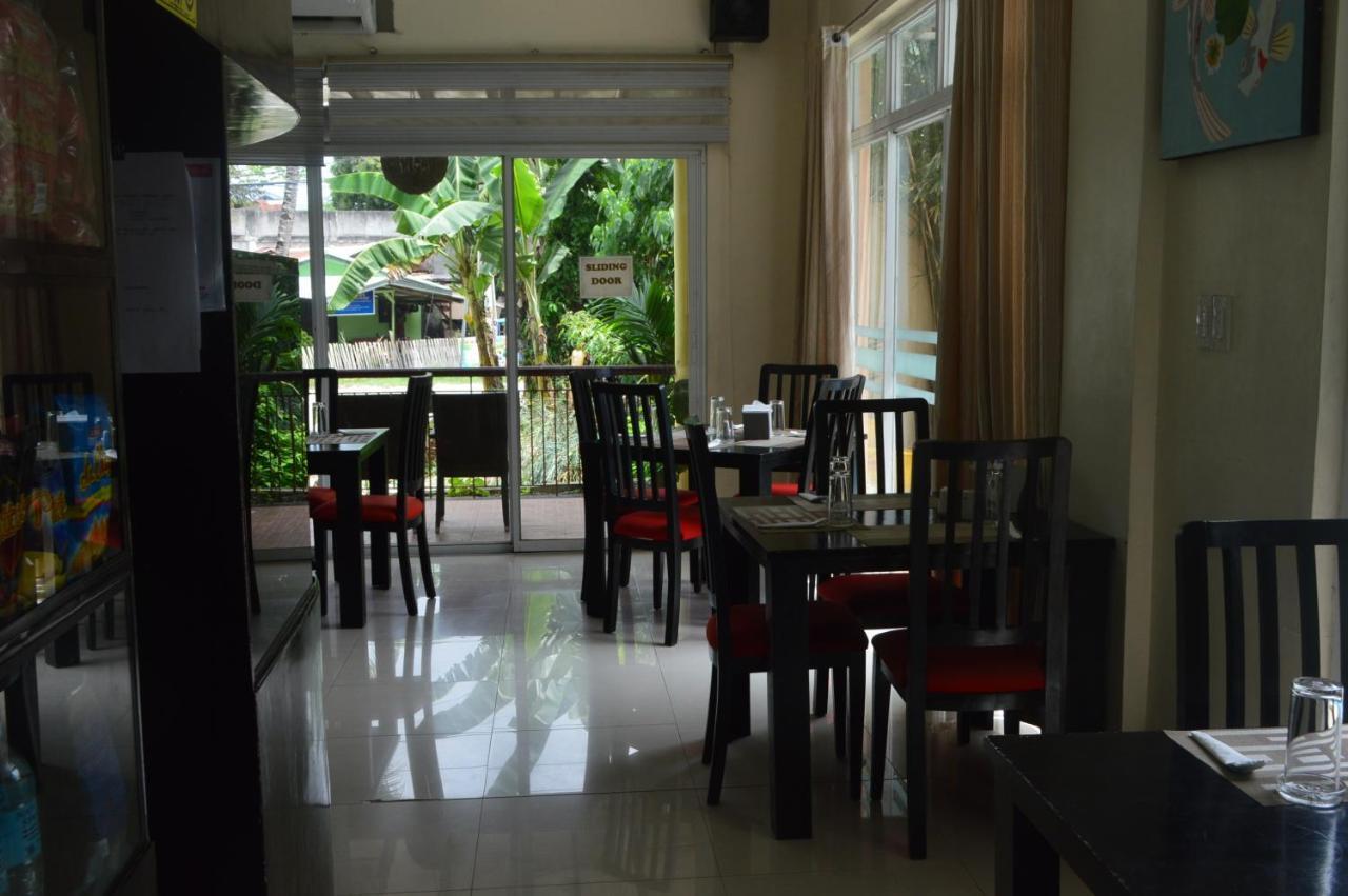 Arabelle Suites Tagbilaran City Bagian luar foto